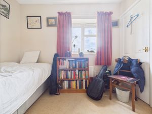 Bedroom 4- click for photo gallery